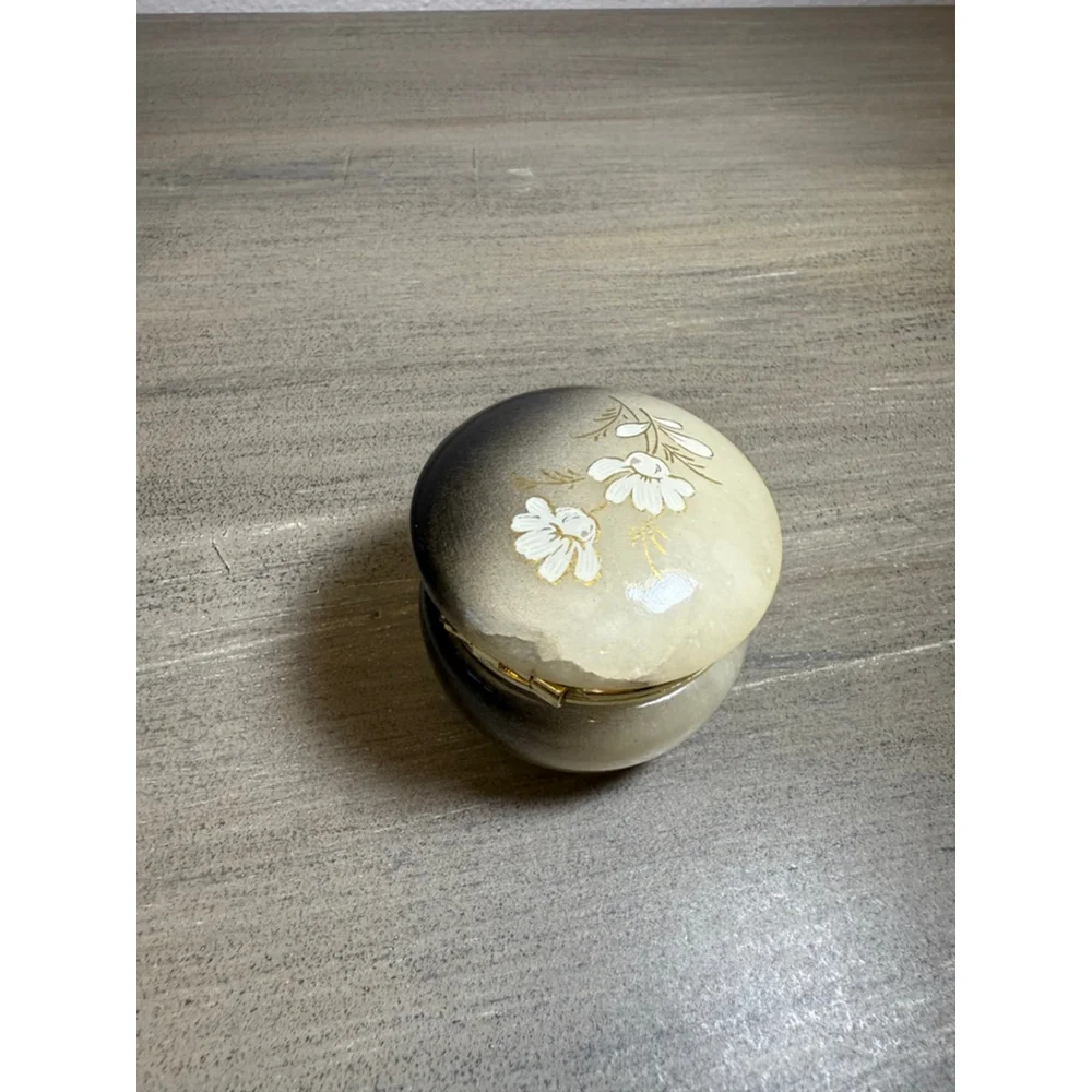 vintage Italian alabaster trinket box w/black-to-white gradient floral design